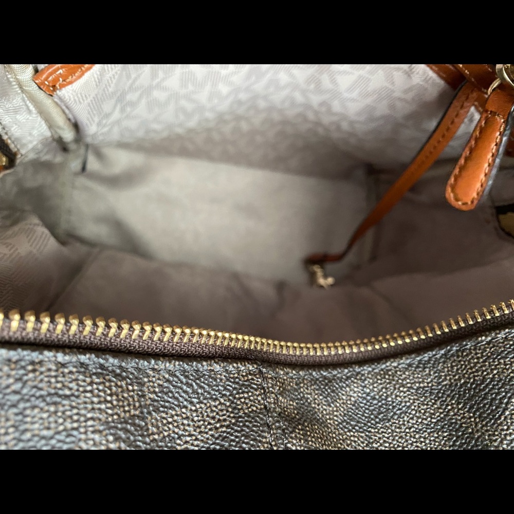 Michael Kors Rhea Medium Backpack - Picture 2 of 10